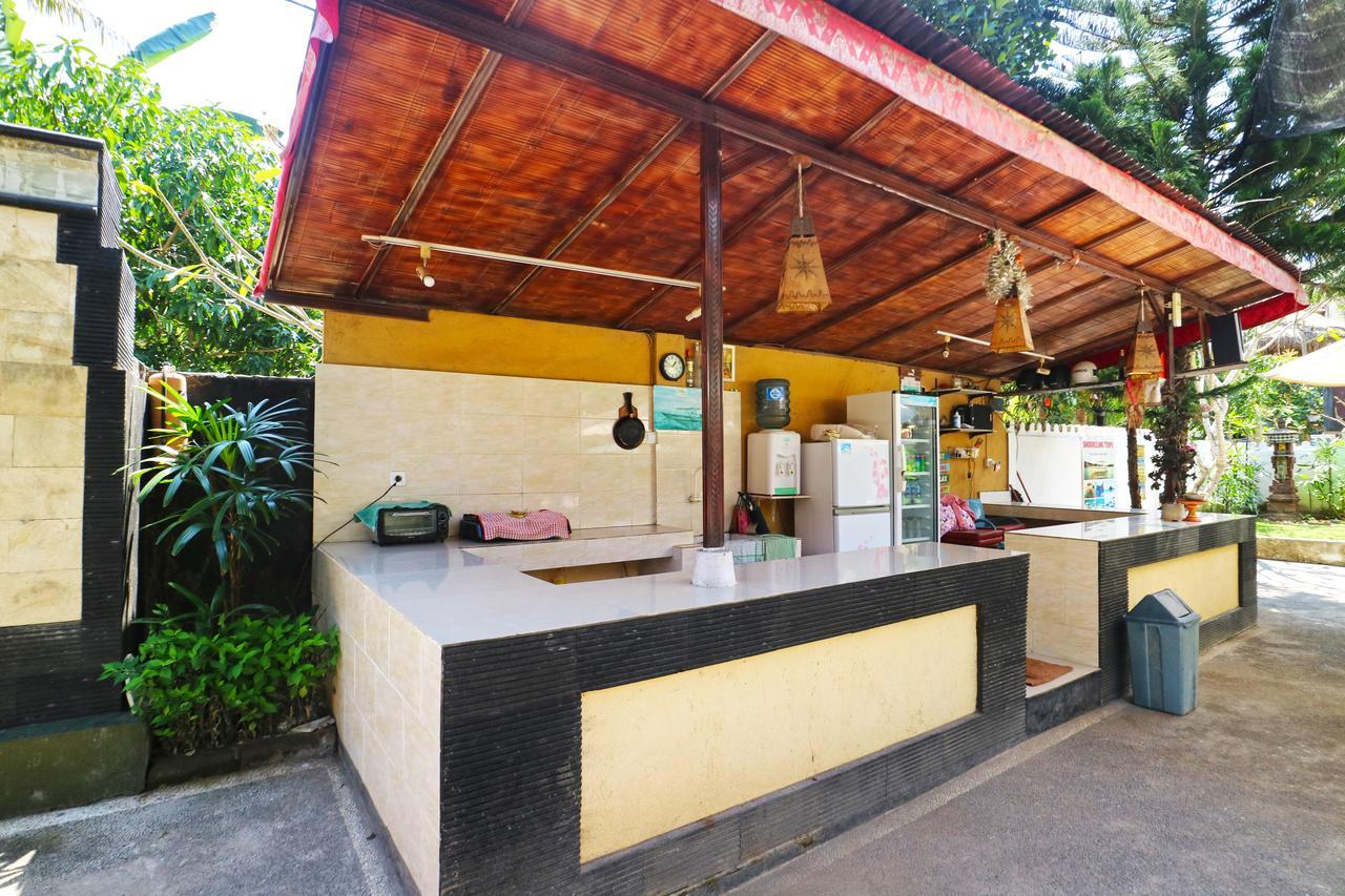 Sunjaya Kubu Guesthouse Lembongan Exterior foto